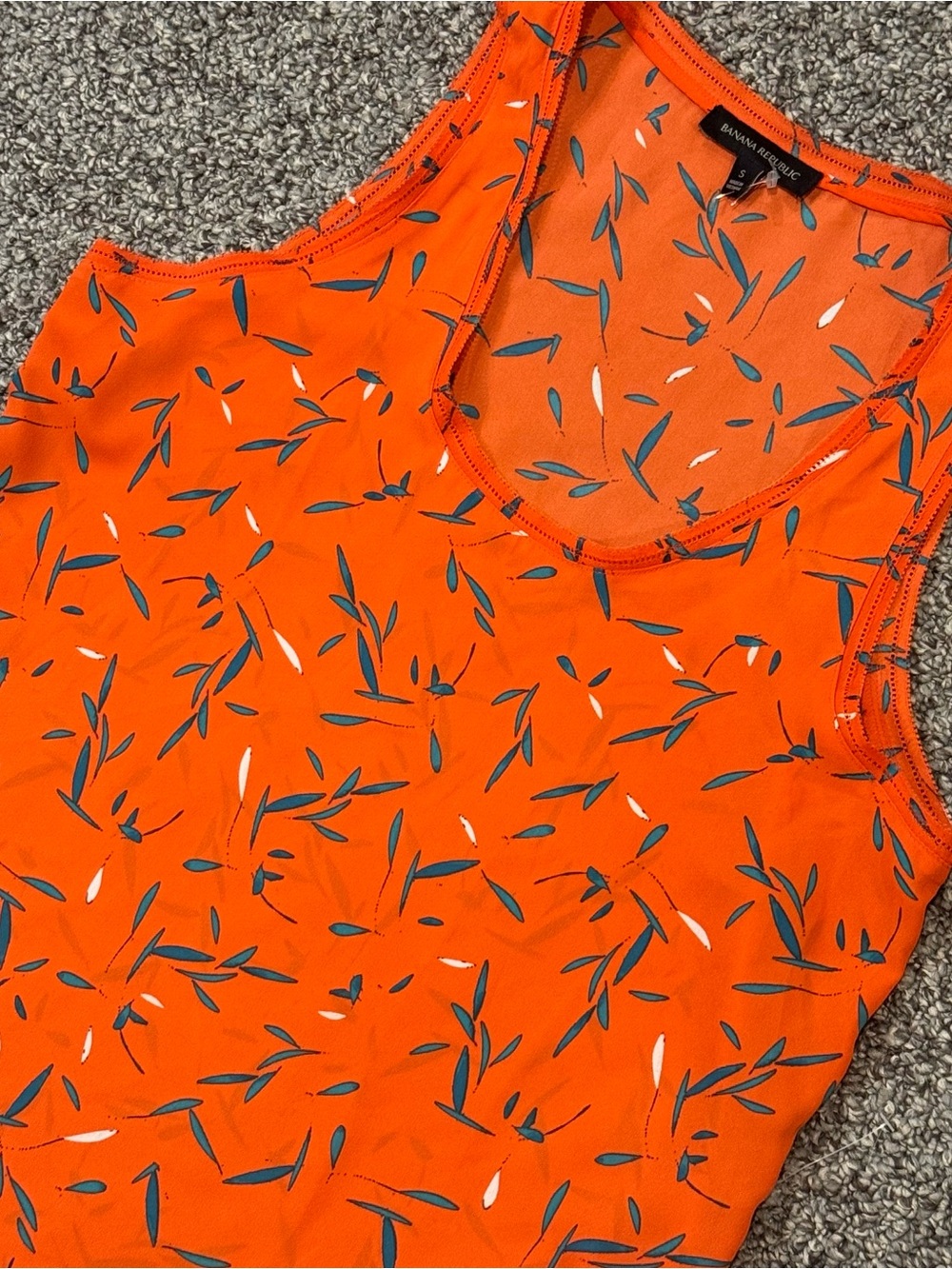 Banana Republic Bright Orange Floral-Print Tank - Picture 4 of 7